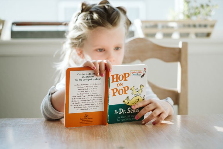 How to raise your child to be a reader like you? - Chapter Break